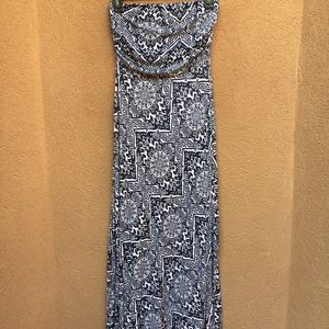 Banana Republic strapless dress 💙